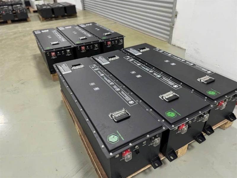 Pin Lithium Greentech 76.8V 315Ah: Đột Phá Năng Lượng, Bảo Hành 5 Năm, Miễn Phí Lắp Đặt