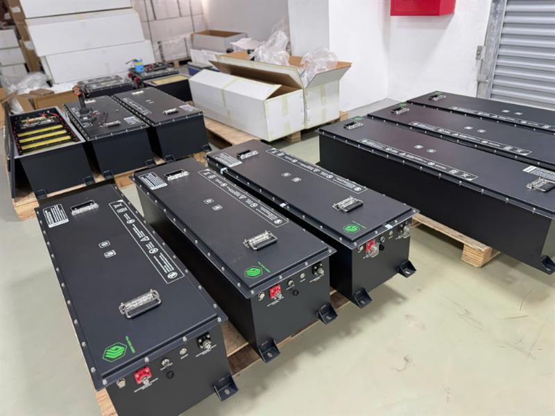 Pin Greentech 76230 chất lượng cao chuyên dùng cho xe điện kiểu cổ 8 chỗ ngồi giá tốt 2026