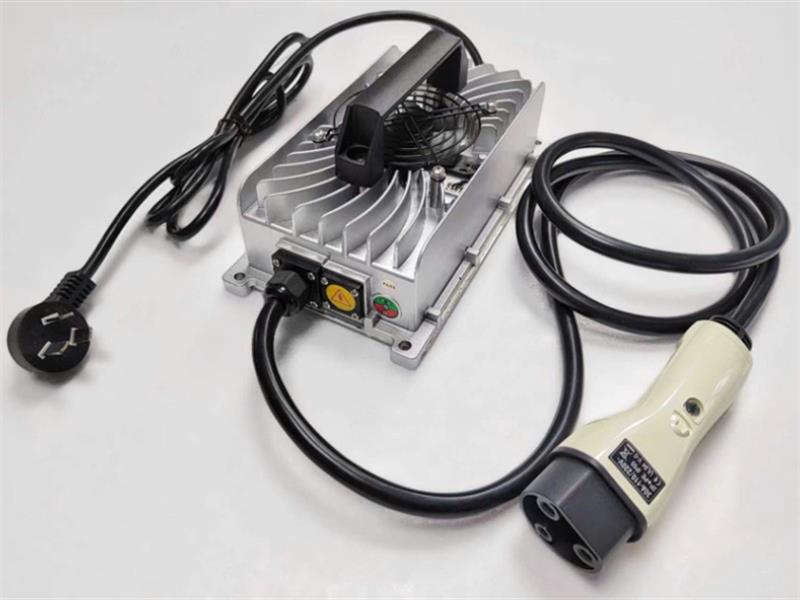 Bộ Sạc điện 84V30AH nhanh cho Pin lithium của xe điện kiểu bus, xe điện kiểu cổ