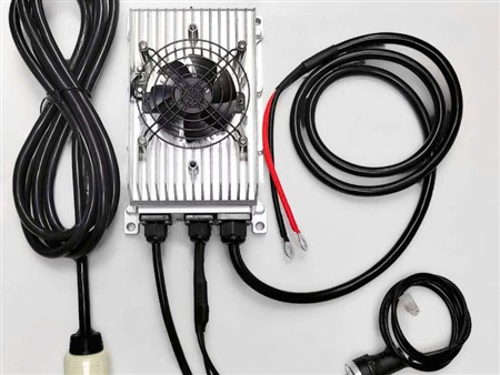 Sạc điện 58.4V30AH Greentech cho xe kiểu Golf 4Kw, 5Kw